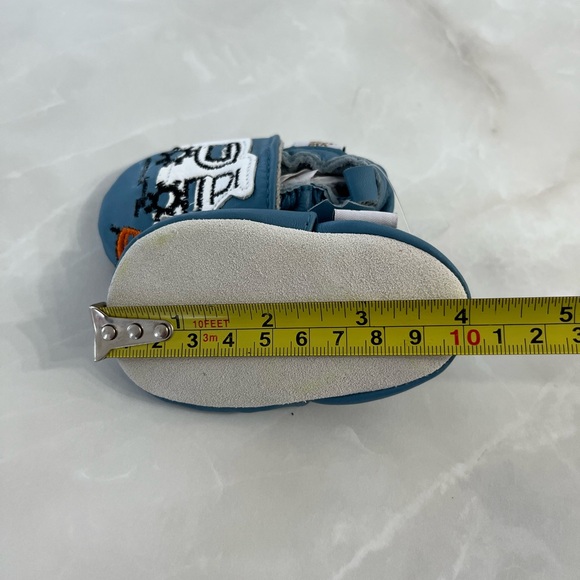Genuine Leather Baby Infant Shoes Tickle Toes Elastic Enclosure Slip-on Moccasin - Picture 6 of 7